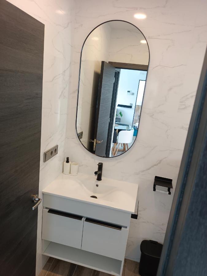 Lebana Plaza Dario Appartement Facinas Buitenkant foto